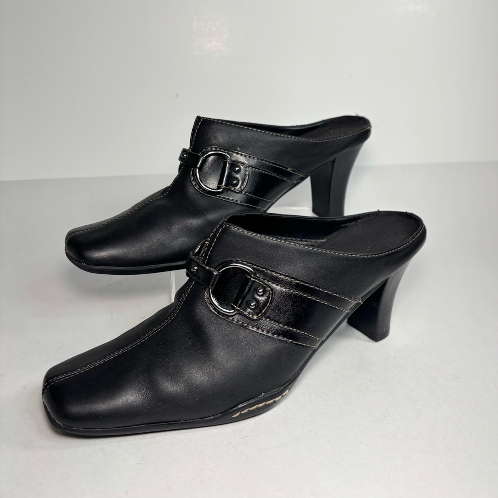 Merona Black Upper Leather Ladies 3” Heels Mules Silver Hardwear Size 7.5 B